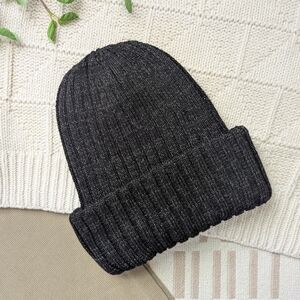 H&M | Ribbed Knit Beanie